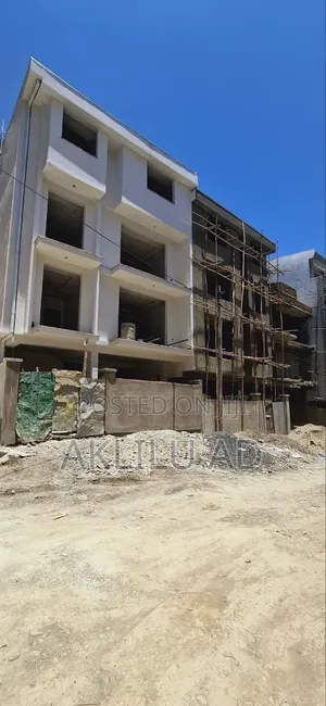 6bdrm House in ሰሚት 72, Bole for sale