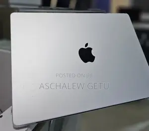 New Laptop Apple MacBook 8GB Intel Core M3 SSD 512GB