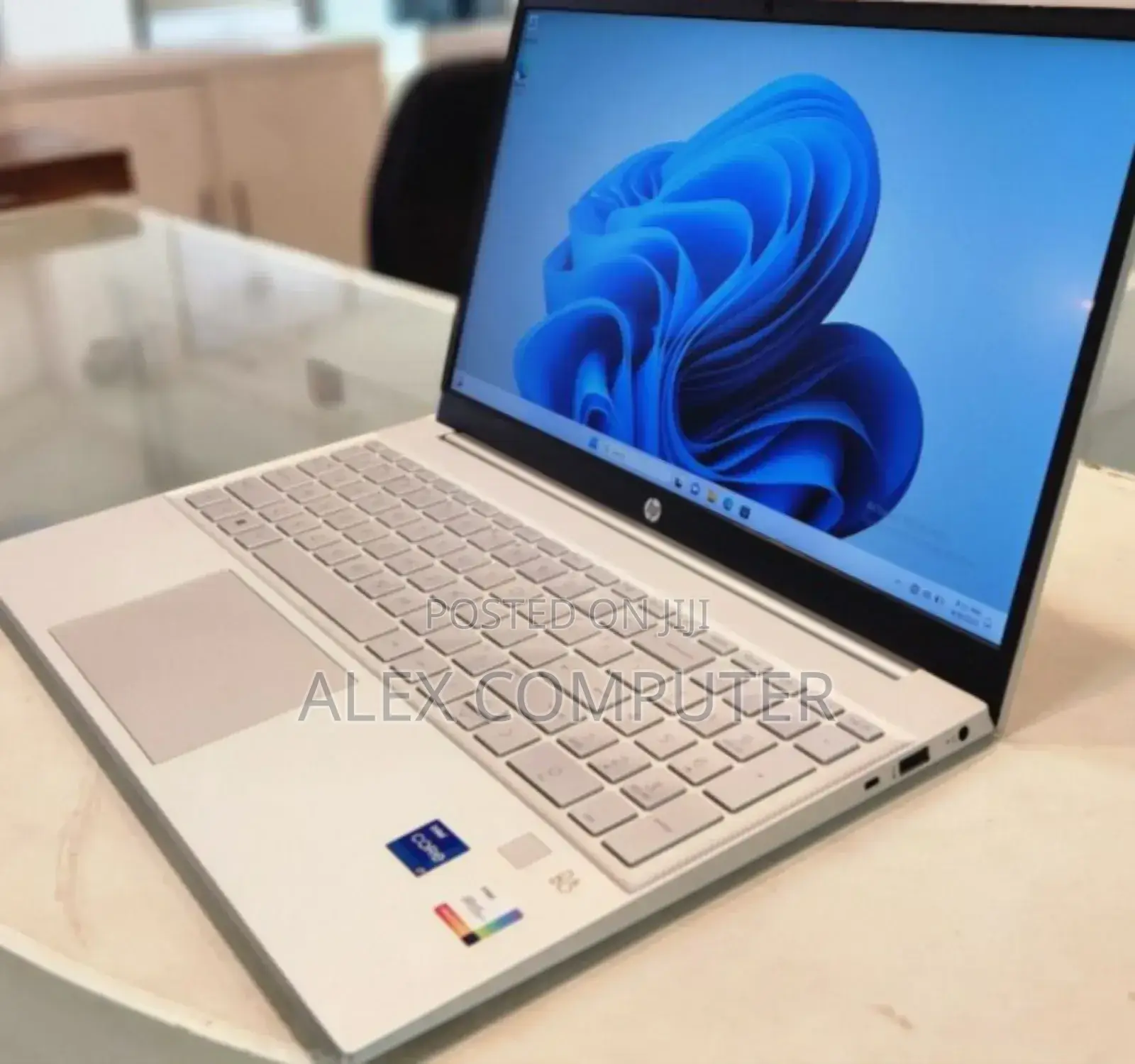 New Laptop HP Pavilion 15 16GB Intel Core I7 SSD 512GB