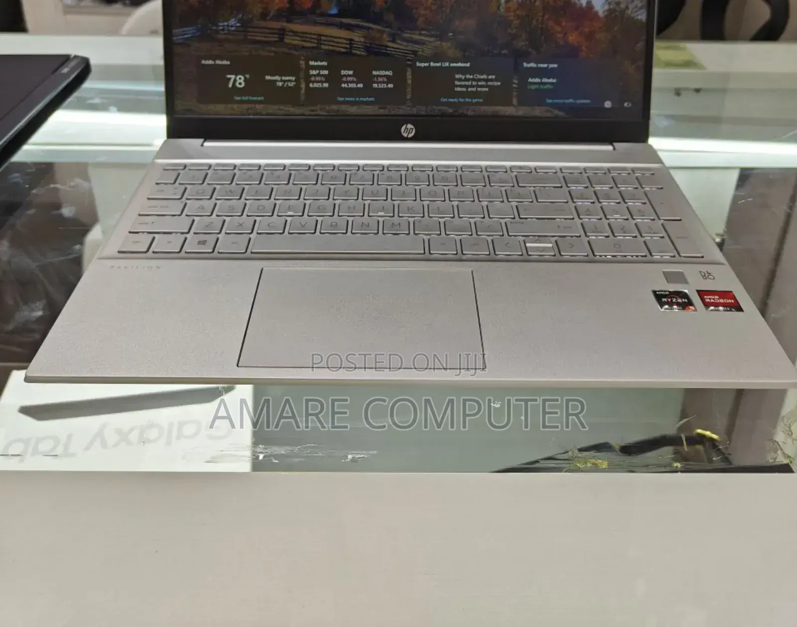 New Laptop HP 8GB AMD Ryzen 5 SSD 512GB