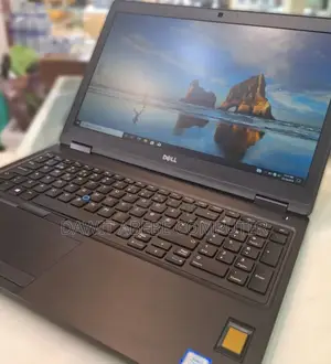 Photo - New Laptop Dell Latitude 5580 8GB Intel Core I5 SSD 256GB