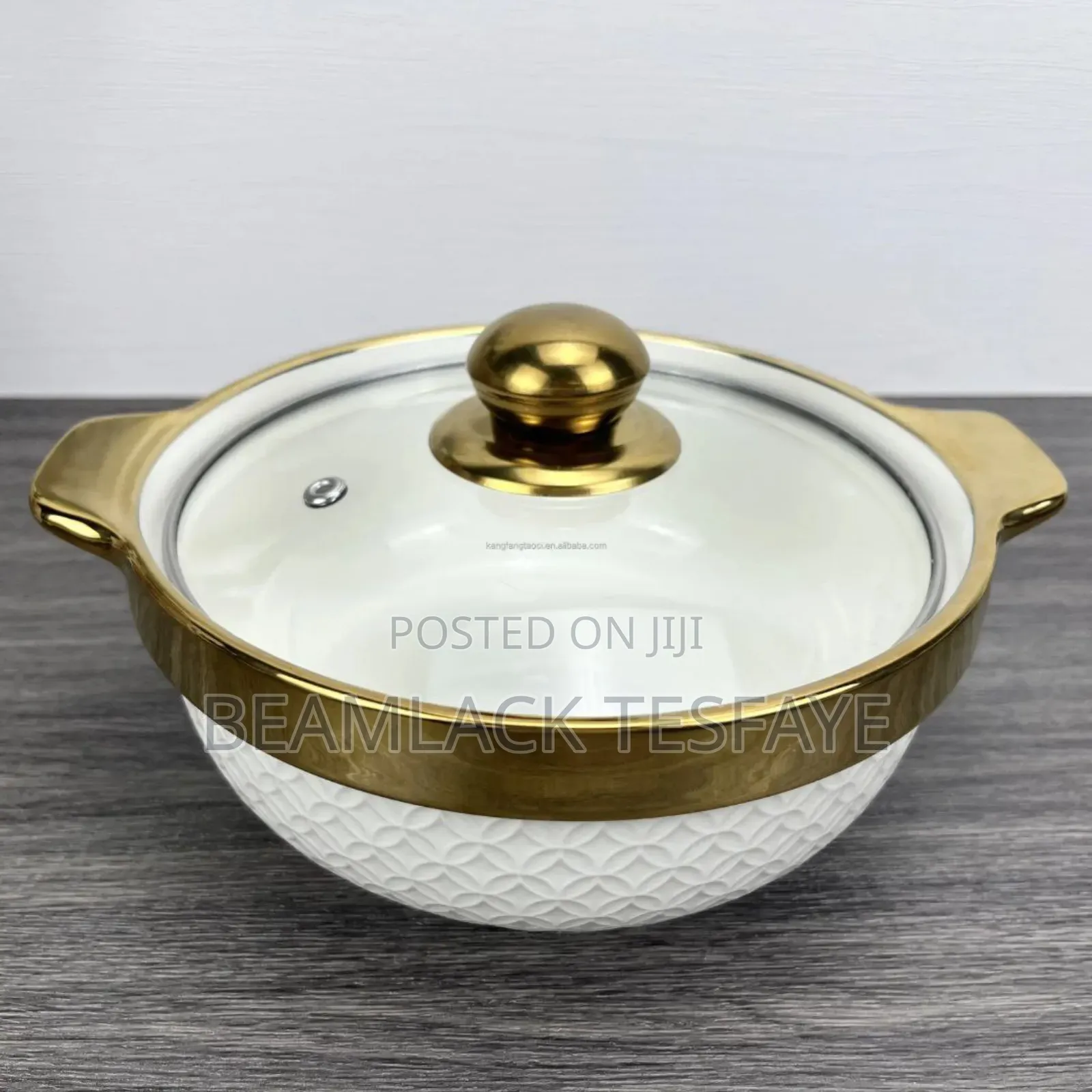 የወጥ ማቅረቢያ ሳህን. Porcelain Soup Pot 3 Pieces