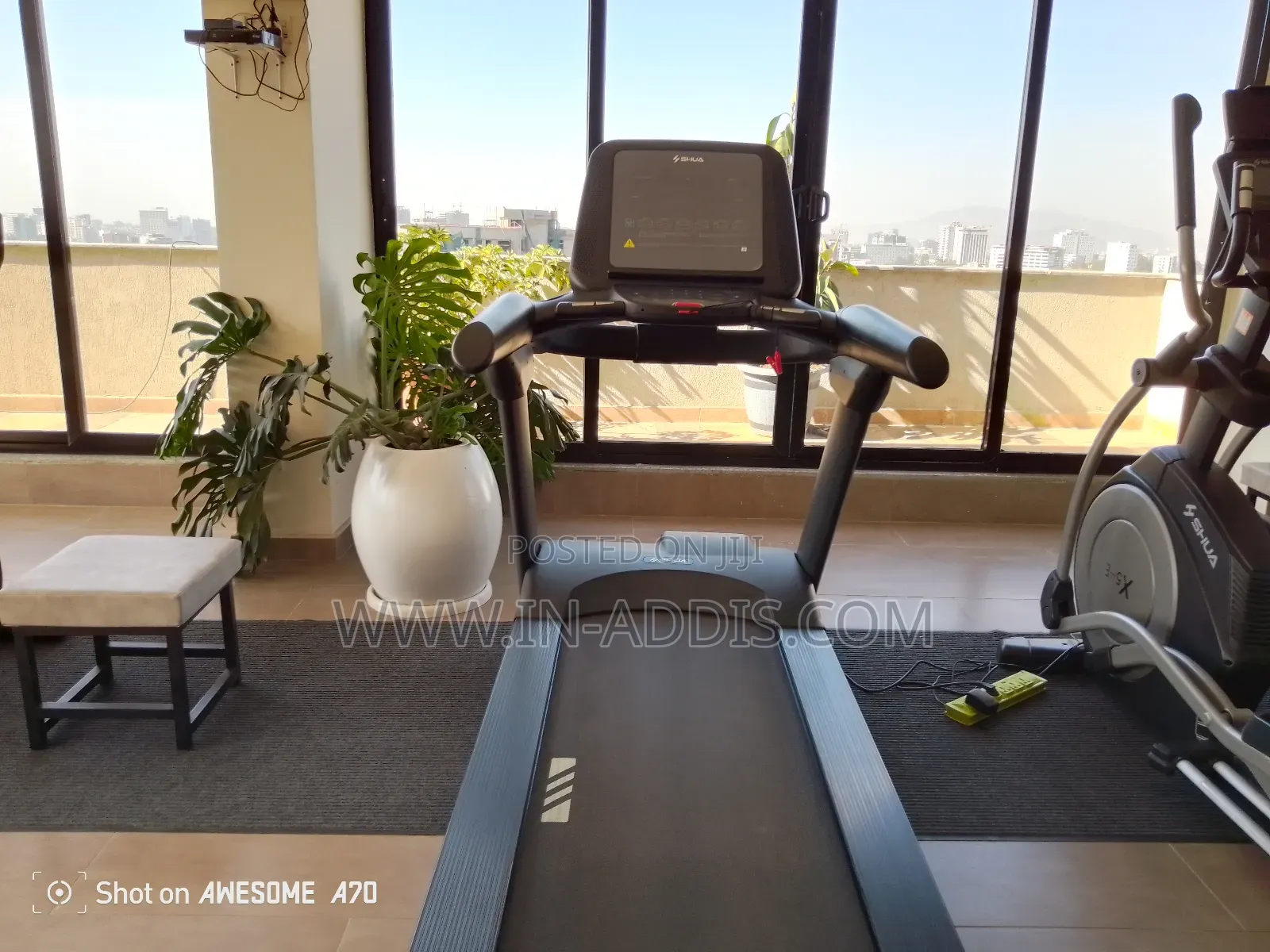 Furnished 4bdrm Apartment in Arada for rent