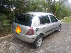 Renault Clio II Sport 2 2001 Silver