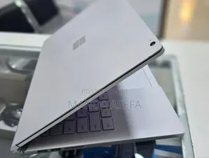 New Laptop Microsoft Surface Book 3 16GB Intel Core I7 SSD 256GB