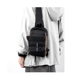. **Ultra-Light Crossbody Bag – Comfortable Ergonomic**