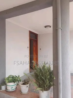 5bdrm House in G+2, Yeka for rent