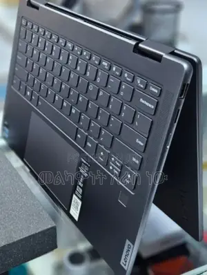 New Laptop Lenovo Yoga 7i 8GB Intel Core I7 SSD 512GB