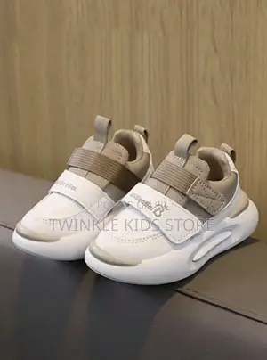 Photo - Comfortable Casual Shoe