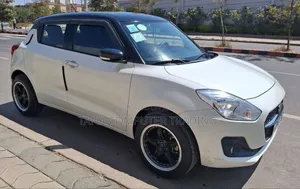 Photo - Suzuki Swift 2021 White