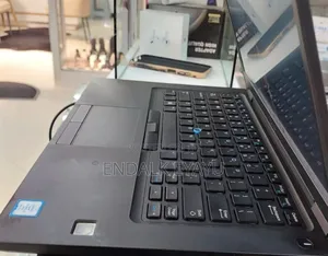 New Laptop Dell 8GB Intel Core I7 SSD 256GB