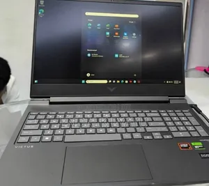 New Laptop HP Victus 16 16GB AMD Ryzen 7 SSD 1T