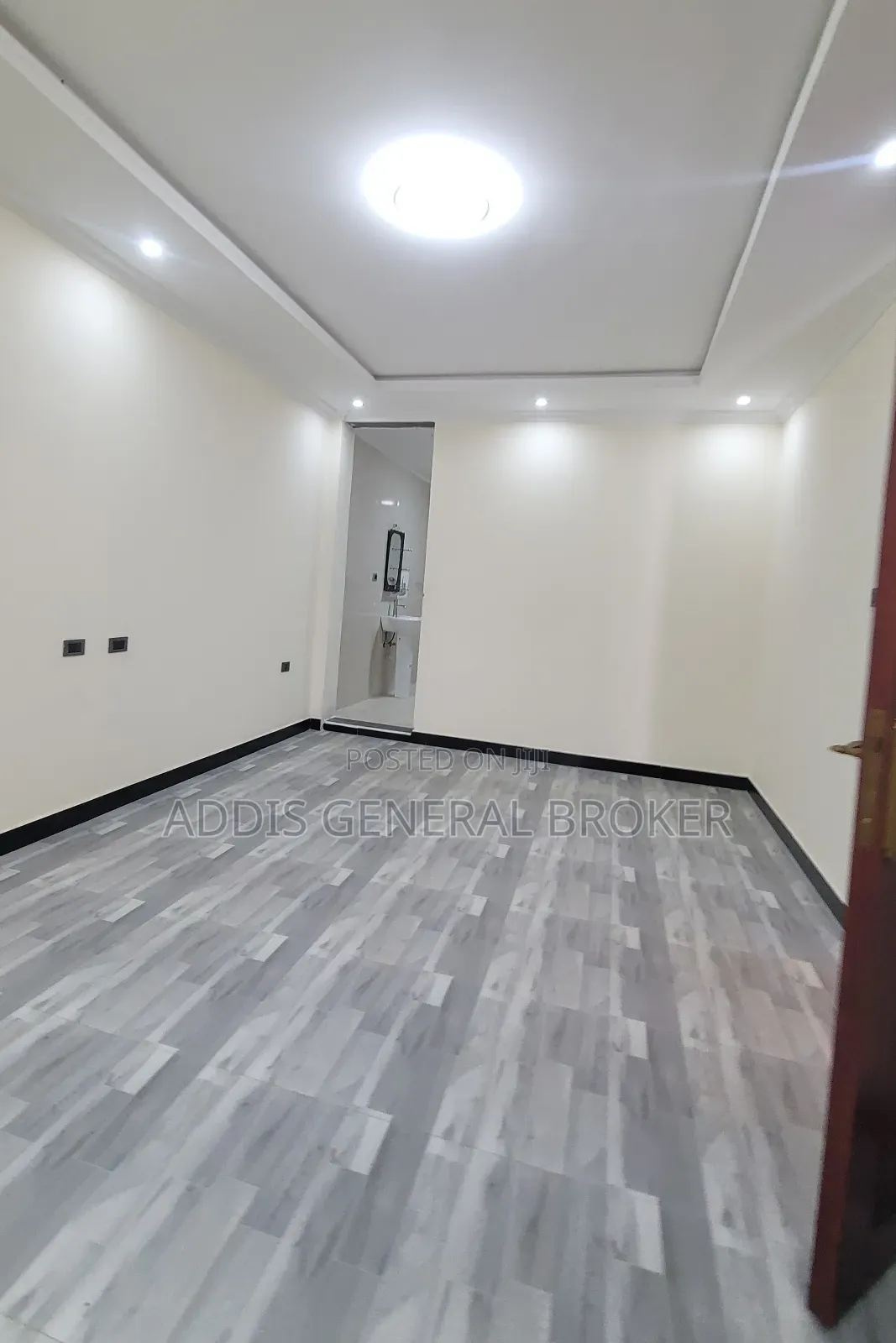 6bdrm House in Haile Garment, Nifas Silk-Lafto for sale