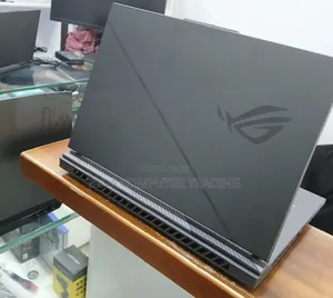 New Laptop Asus ROG Strix G15 32GB Intel Core I9 SSD 1T