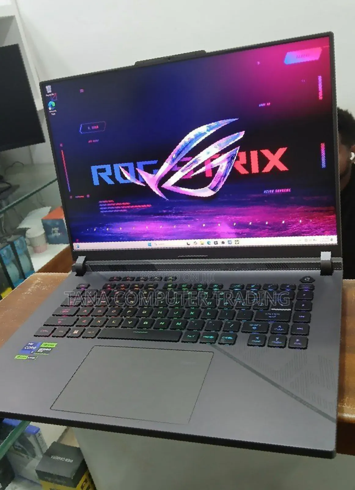 New Laptop Asus ROG Strix G15 32GB Intel Core I9 SSD 1T