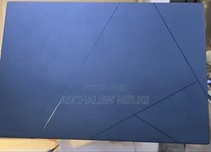 Photo - New Laptop Asus ZenBook UX330UA 16GB Intel Core I7 SSD 512GB