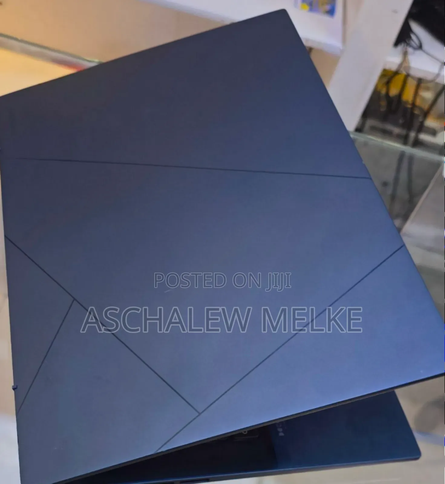 New Laptop Asus ZenBook UX330UA 16GB Intel Core I7 SSD 512GB