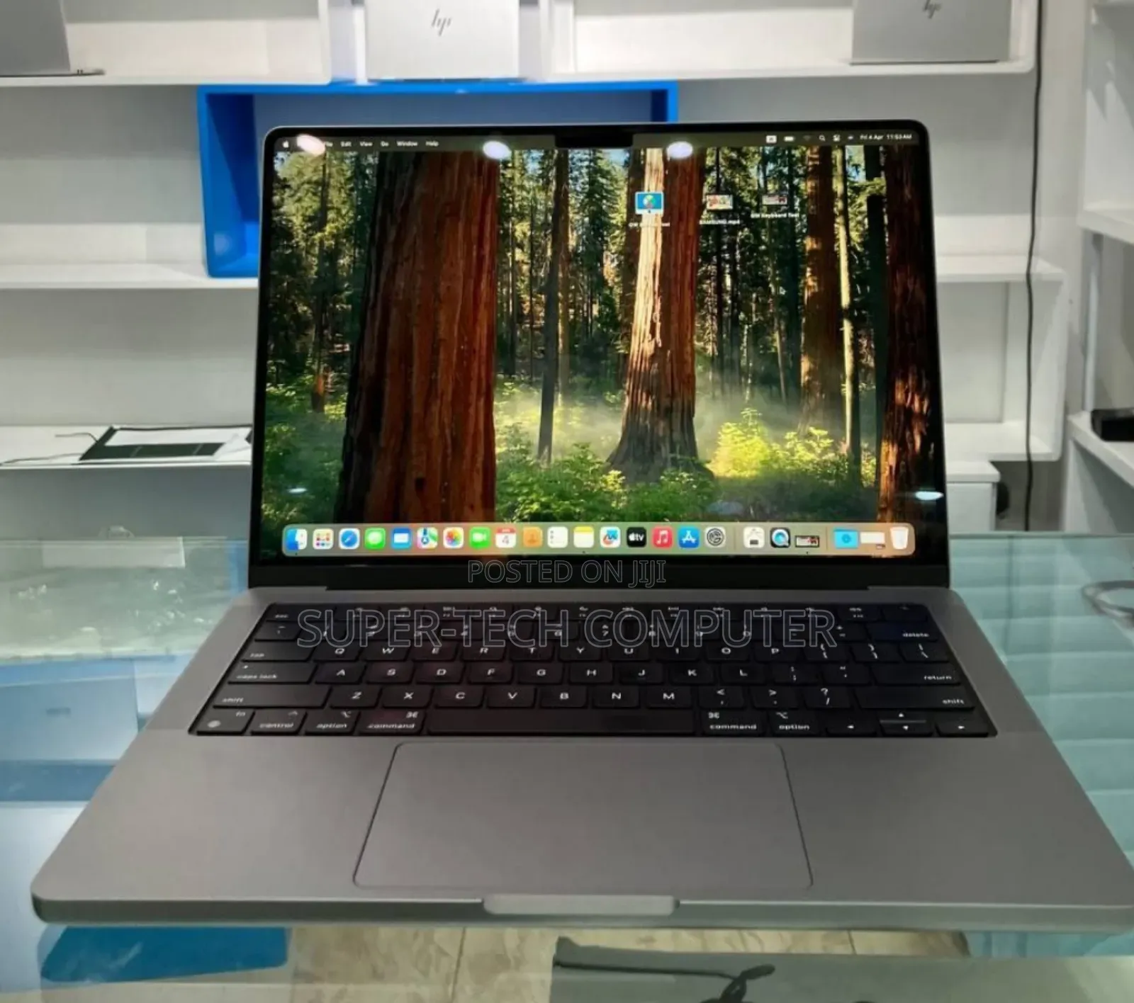 New Laptop Apple MacBook Pro 2020 M1 16GB Apple M1 SSD 1T