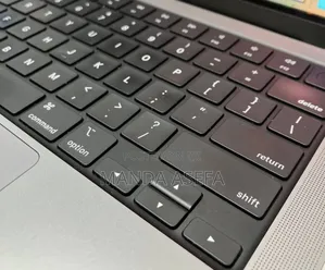 New Laptop Apple MacBook Pro M1 16GB Apple M1 SSD 1T