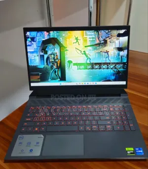 New Laptop Dell G15 5535 16GB Intel Core I7 SSD 1T