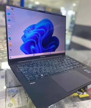 New Laptop Asus ZenBook UX430UA 16GB Intel Core I5 SSD 512GB