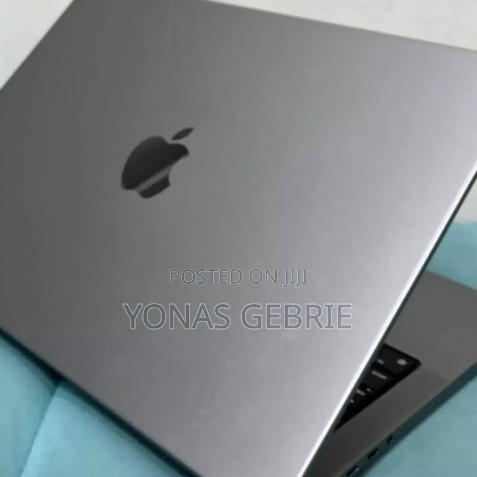 New Laptop Apple MacBook Pro M1 16GB Apple M1 Pro SSD 1T