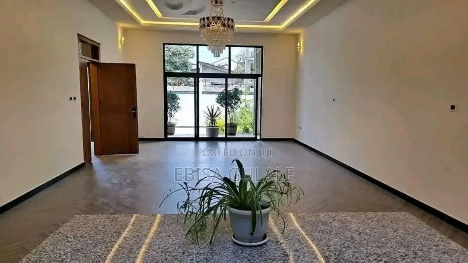 Furnished 5bdrm Apartment in Kirkos for sale
