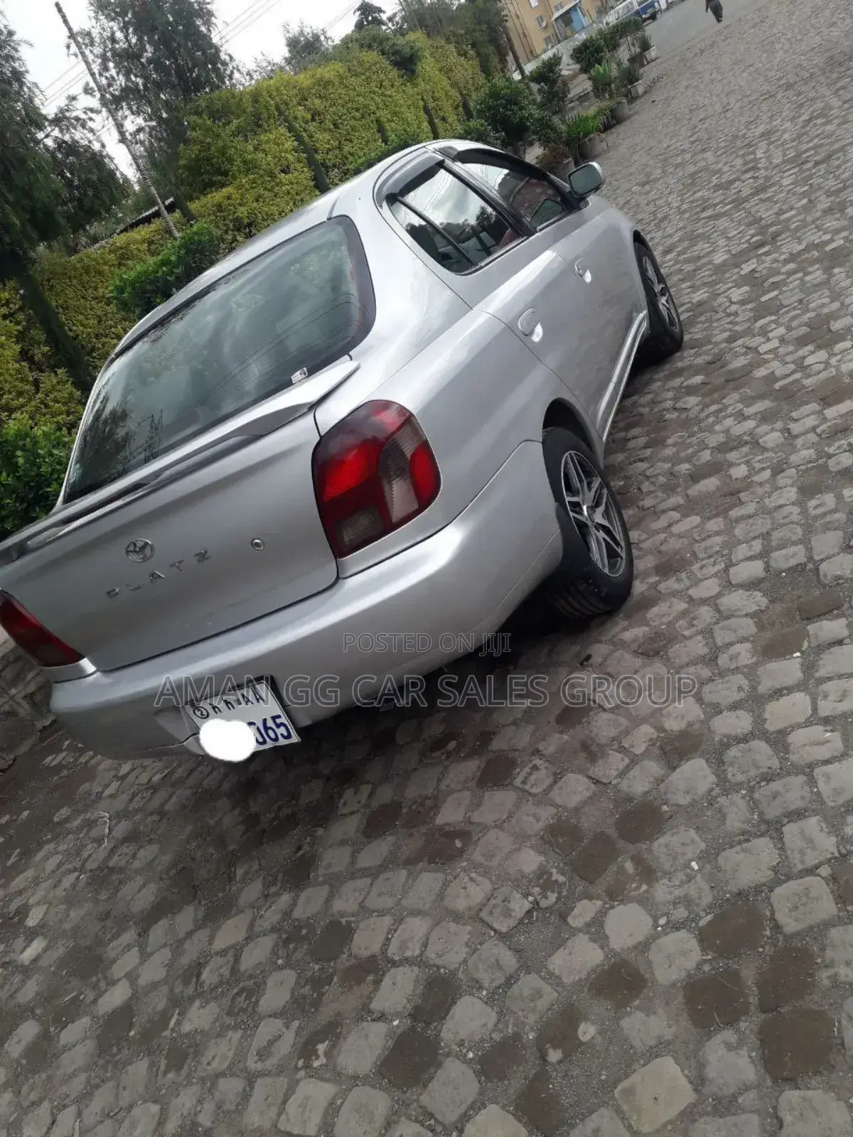 Toyota Platz 2002 Silver