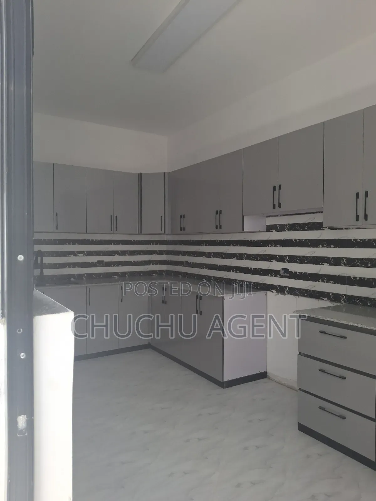 4bdrm House in Bole for sale