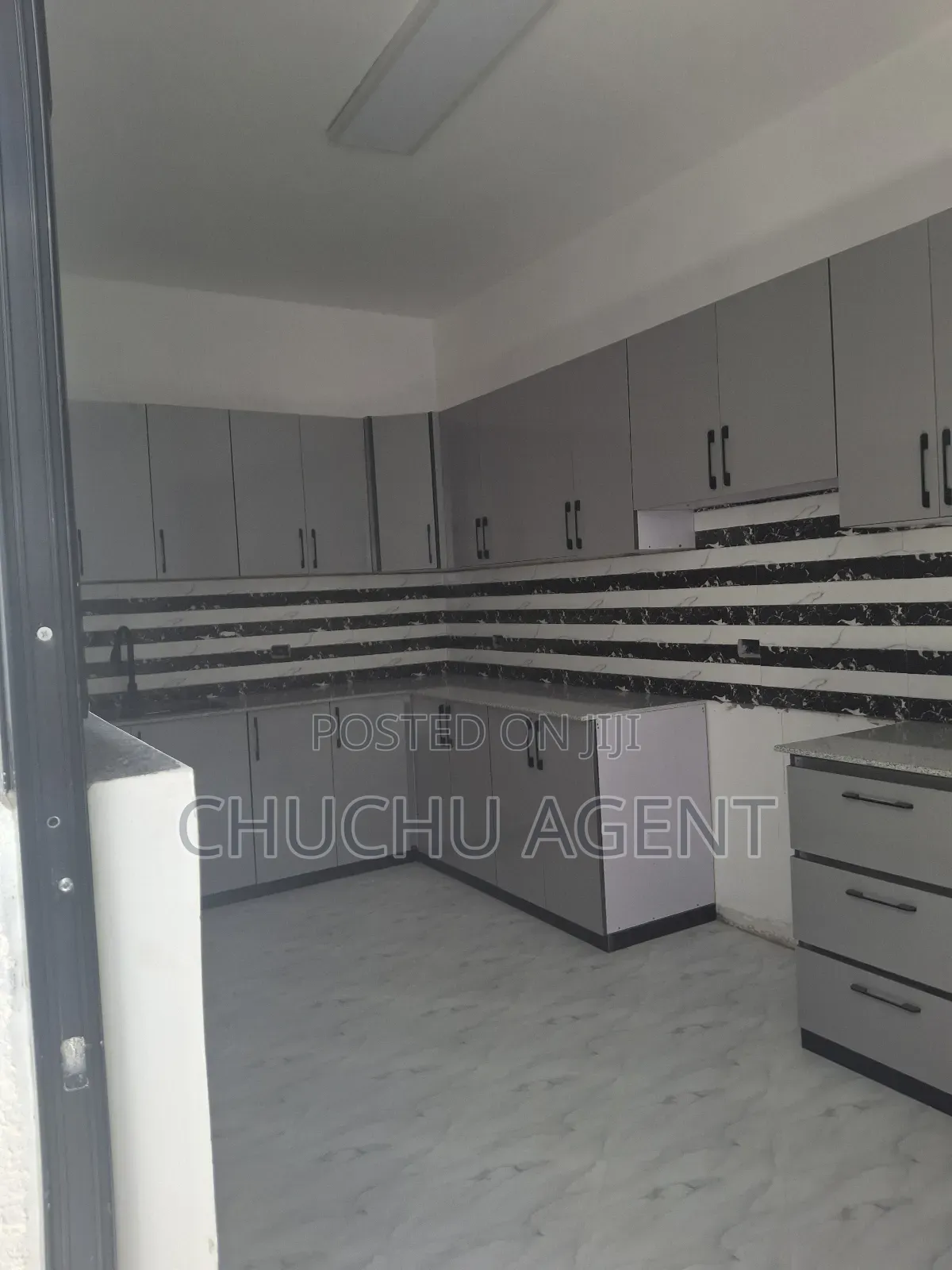 4bdrm House in Bole for sale