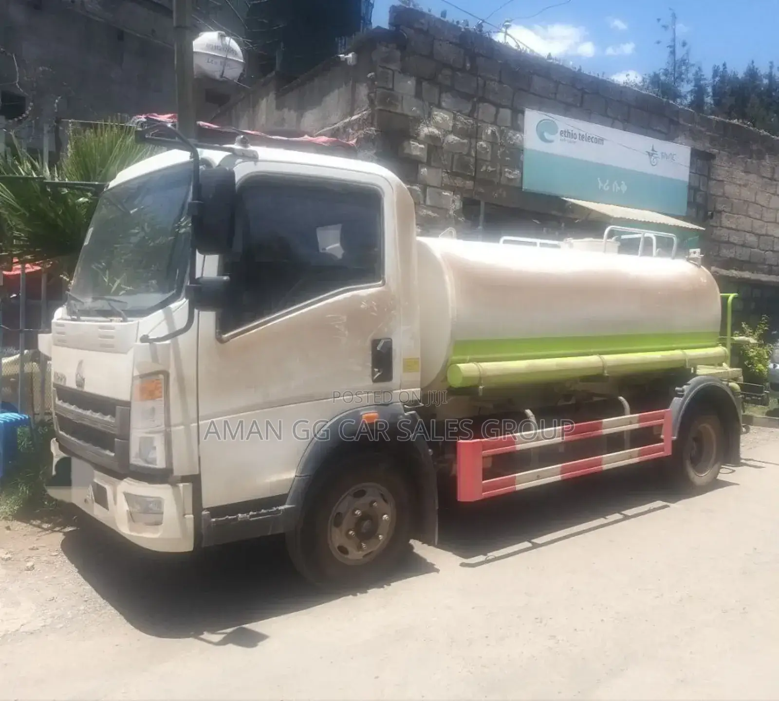 Isuzu. Obama. 2024. Obama