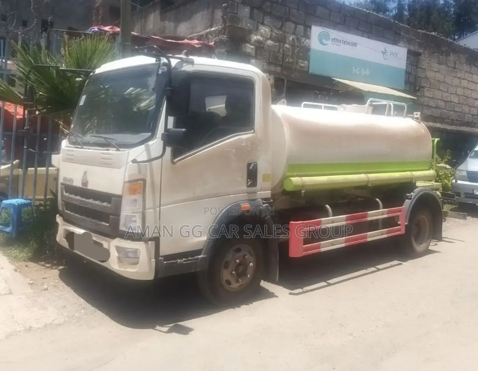 Isuzu. Obama. 2024. Obama