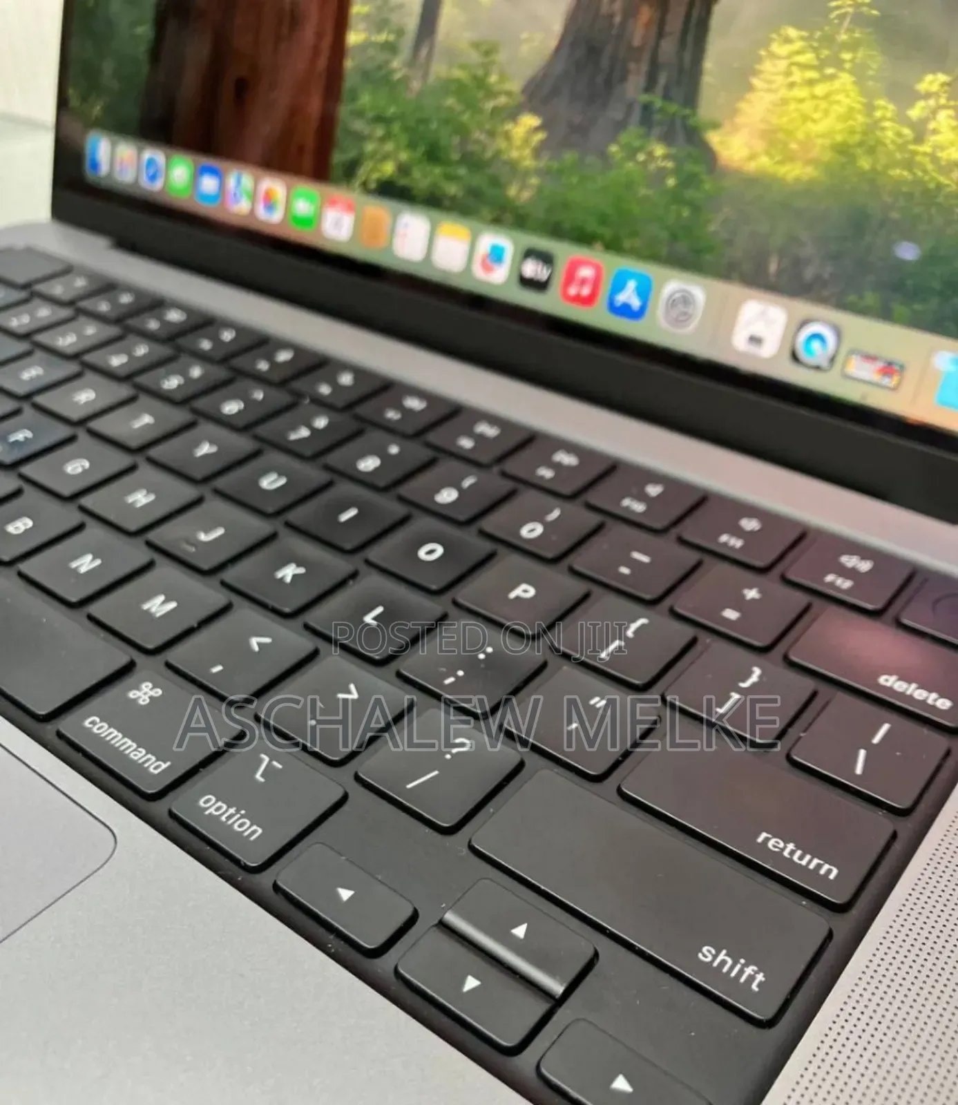 New Laptop Apple MacBook Pro M1 16GB Apple M1 Pro SSD 1T