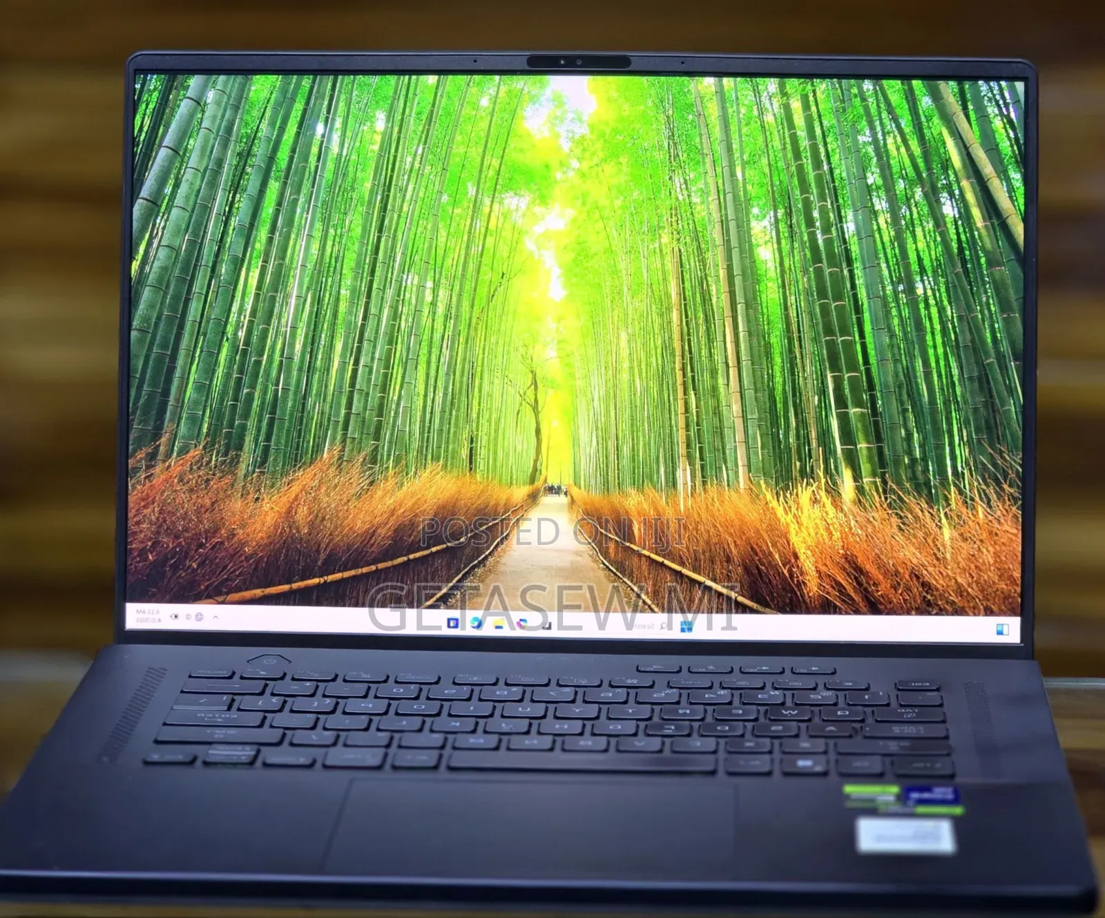 New Laptop Asus ROG Zephyrus G16 16GB Intel Core I9 SSD 1T