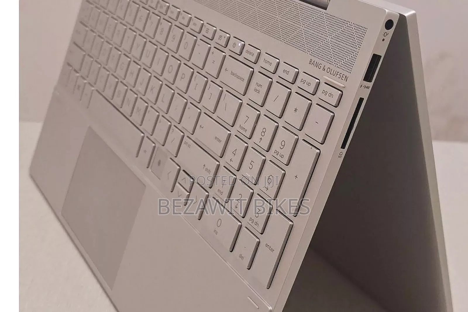 New Laptop HP Envy X360 16GB Intel Core I5 SSD 512GB