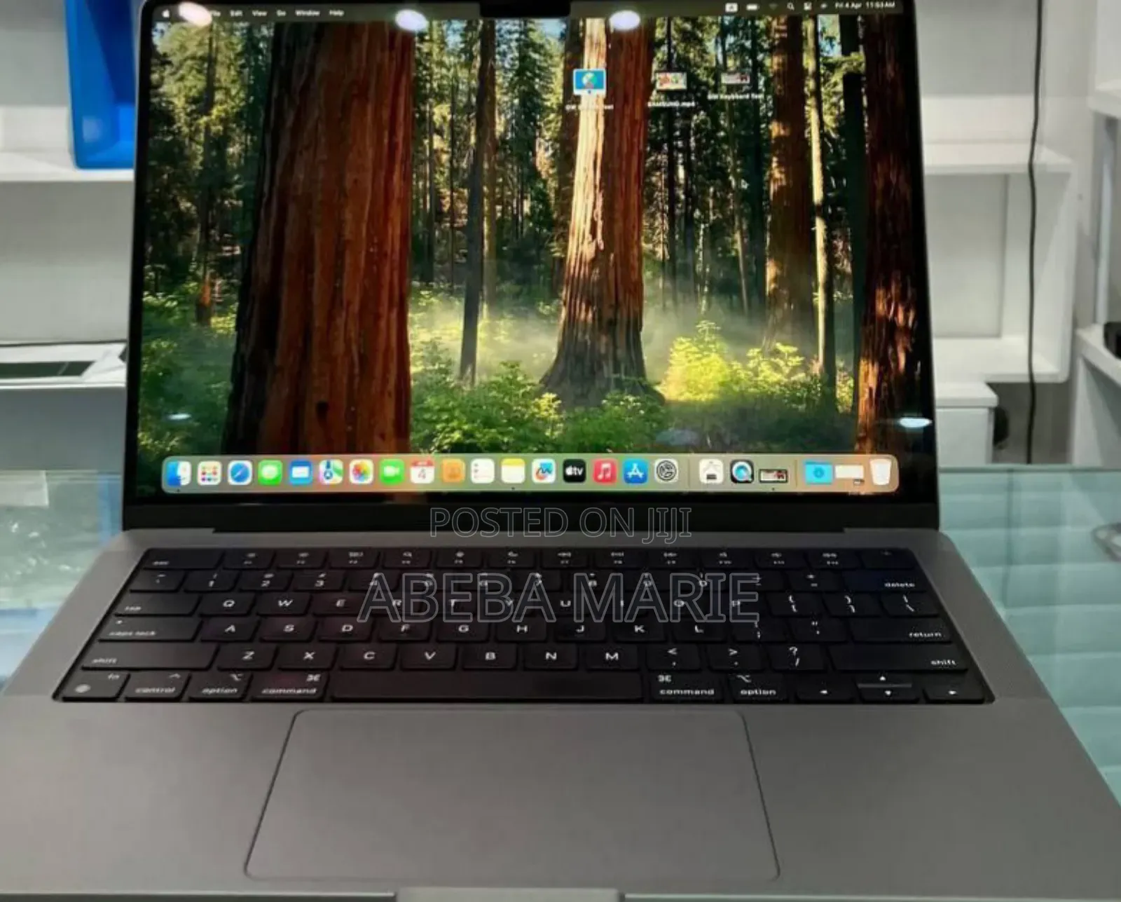 New Laptop Apple MacBook Pro M1 16GB Apple M1 Pro SSD 1T
