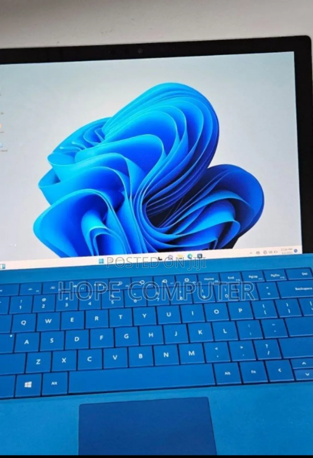 New Laptop Microsoft Surface Pro 7 8GB Intel Core I5 SSD 128GB