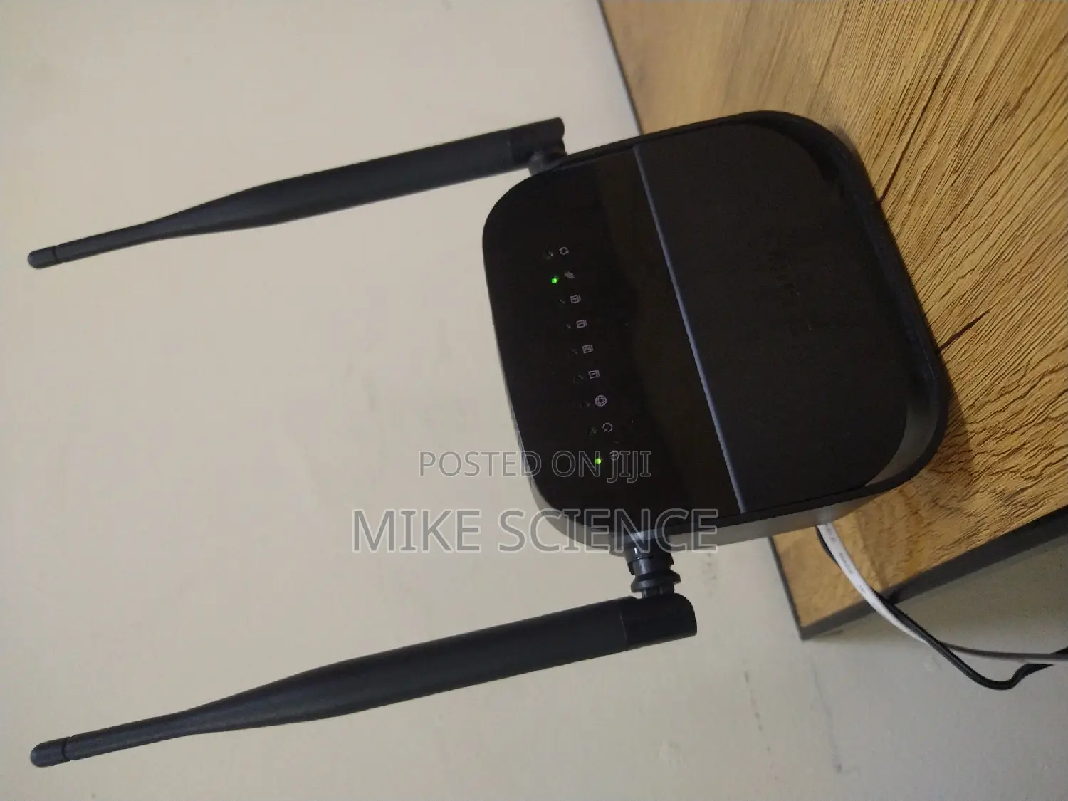 D-Link DSL 124 N300 300mbps Wireless Adsl2+ Modem Router