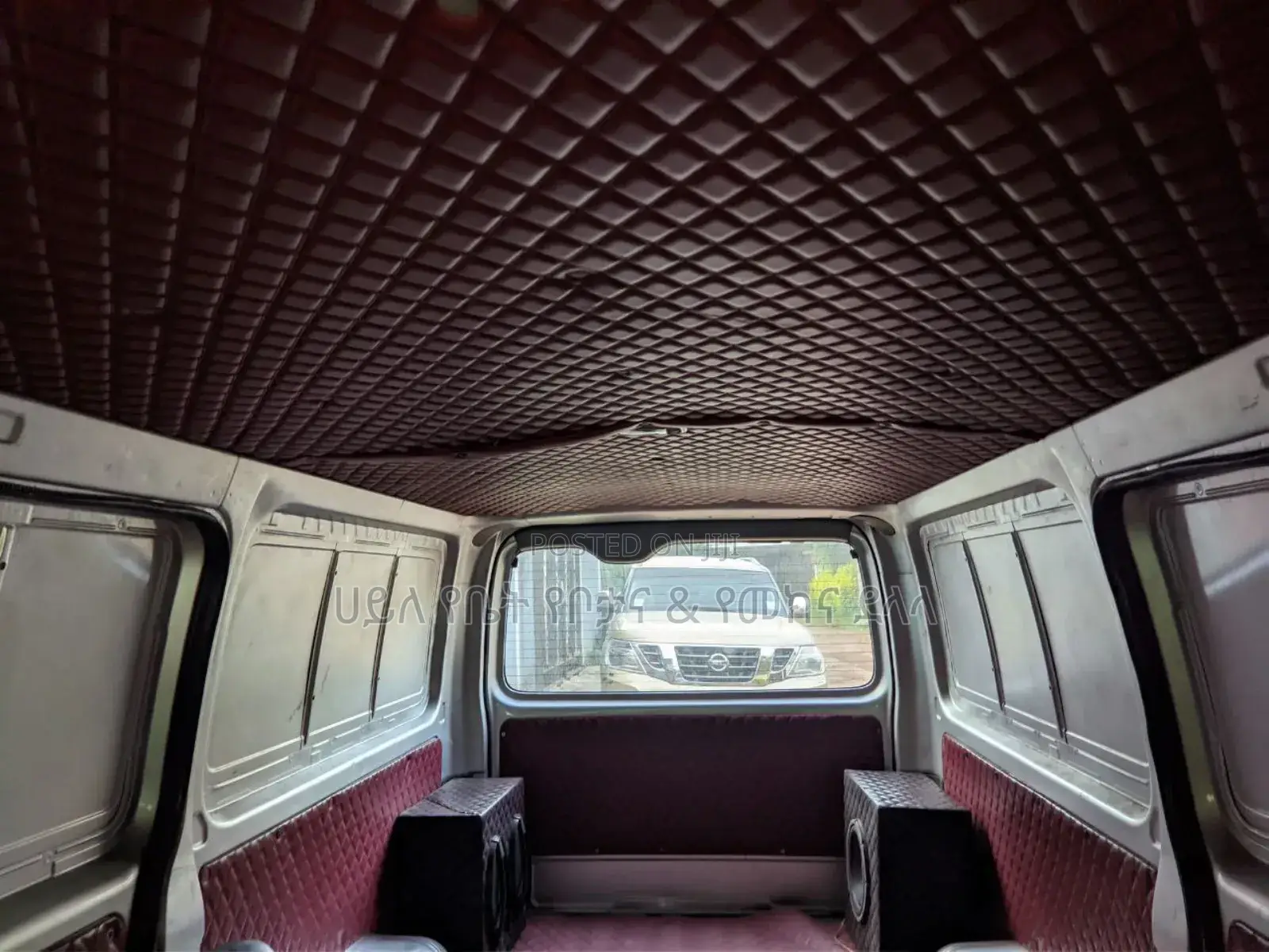 Toyota HiAce 2013 Silver