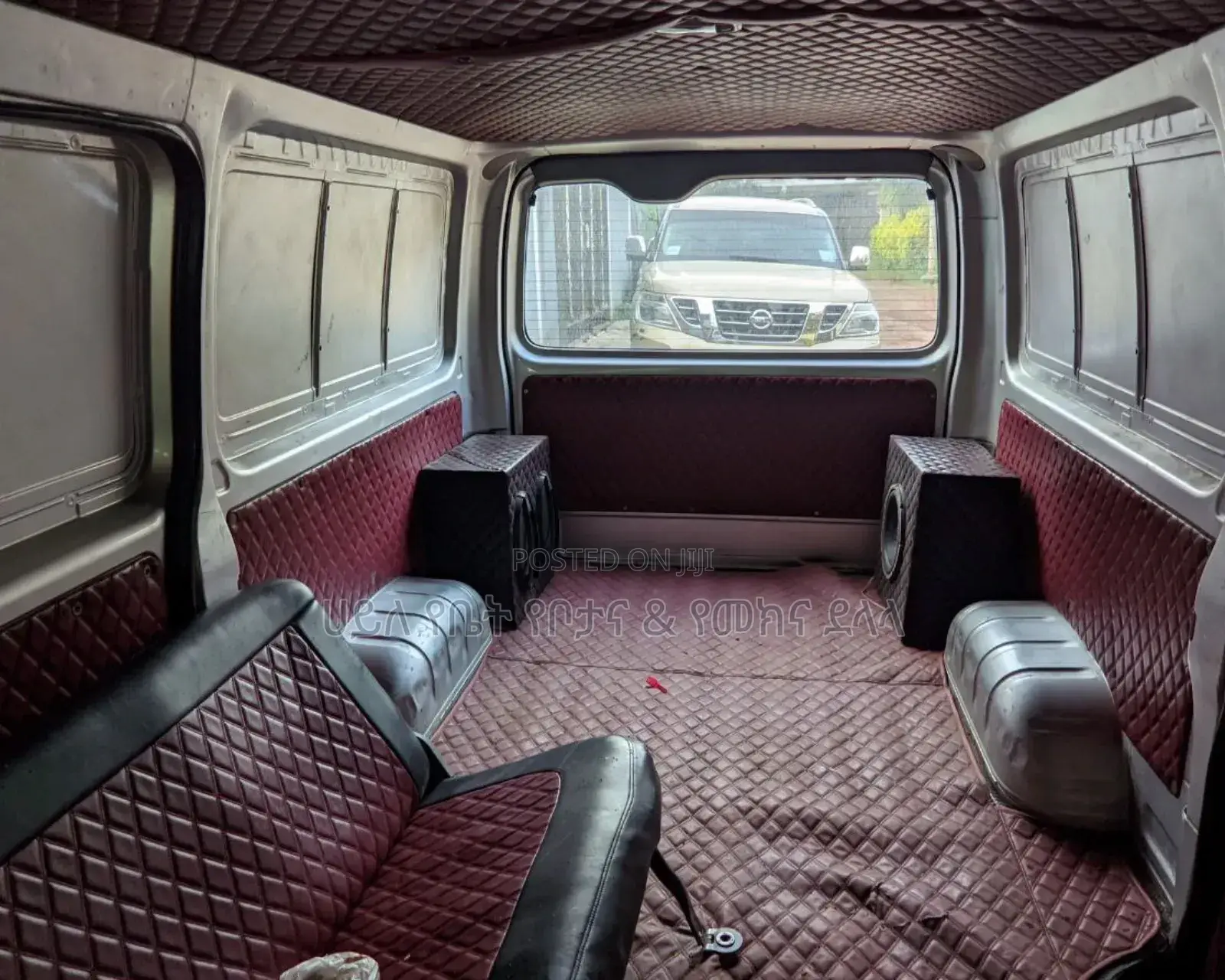 Toyota HiAce 2013 Silver