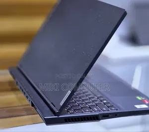New Laptop Lenovo Legion 5 16GB AMD Ryzen 7 SSD 512GB