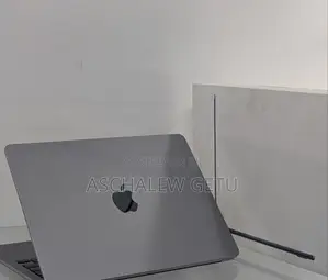 New Laptop Apple MacBook 16GB Intel Core M3 SSD 256GB