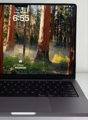 Photo - New Laptop Apple MacBook Pro 2021 M1 16GB Apple M1 SSD 512GB