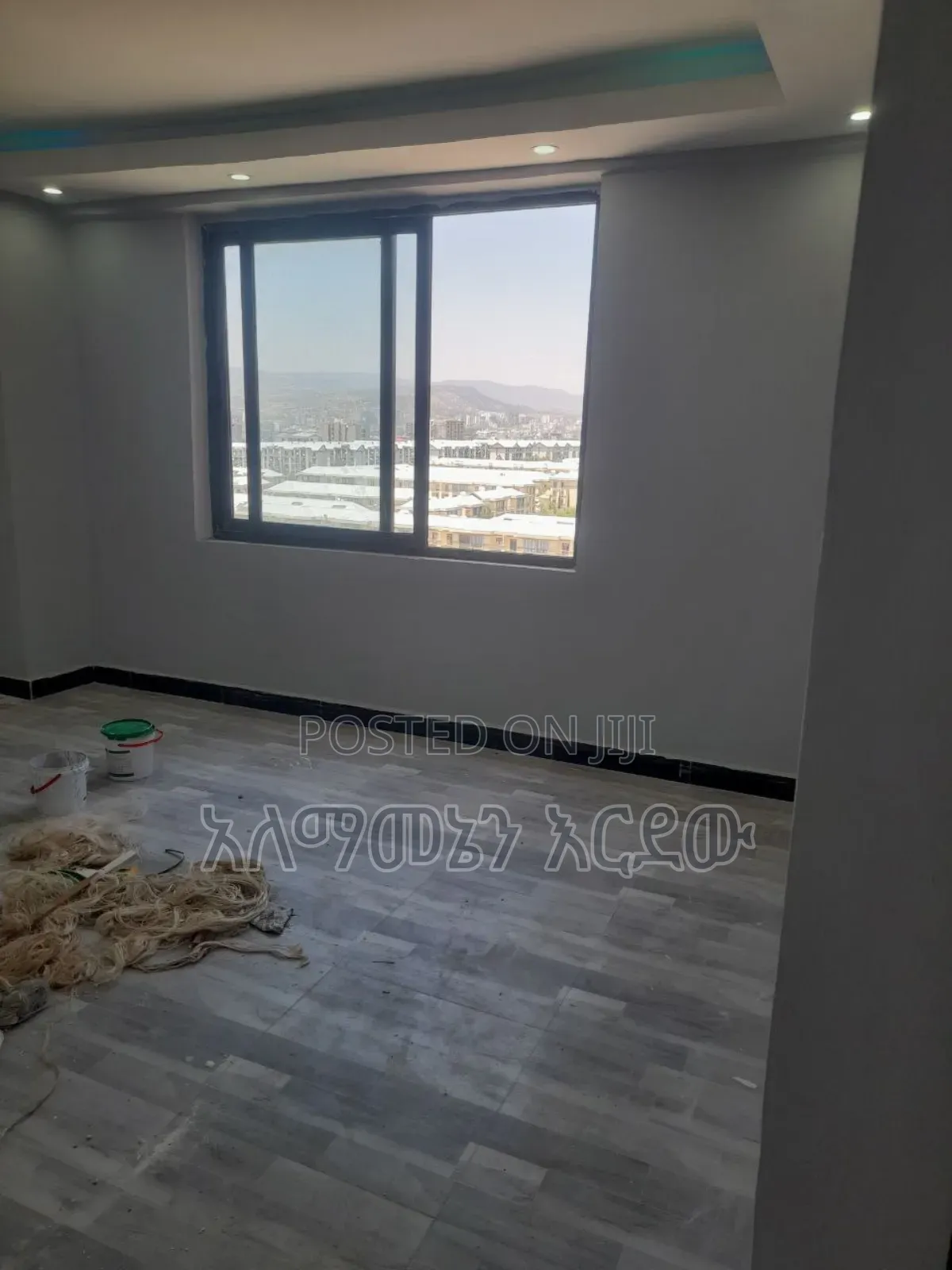 Furnished 2bdrm Condo in 40/60 ኮንዶሚንየም, Bole for sale