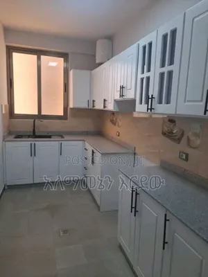 Furnished 2bdrm Apartment in አፓርትመንት, Bole for sale