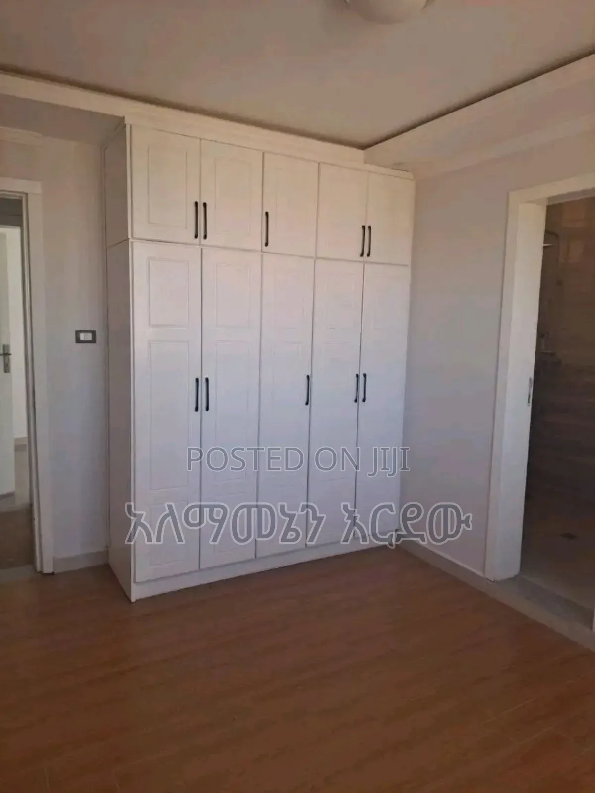 Furnished 2bdrm Apartment in አፓርትመንት, Bole for sale