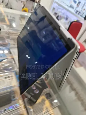 Photo - New Laptop Dell XPS 13 16GB Intel Core I7 SSD 512GB