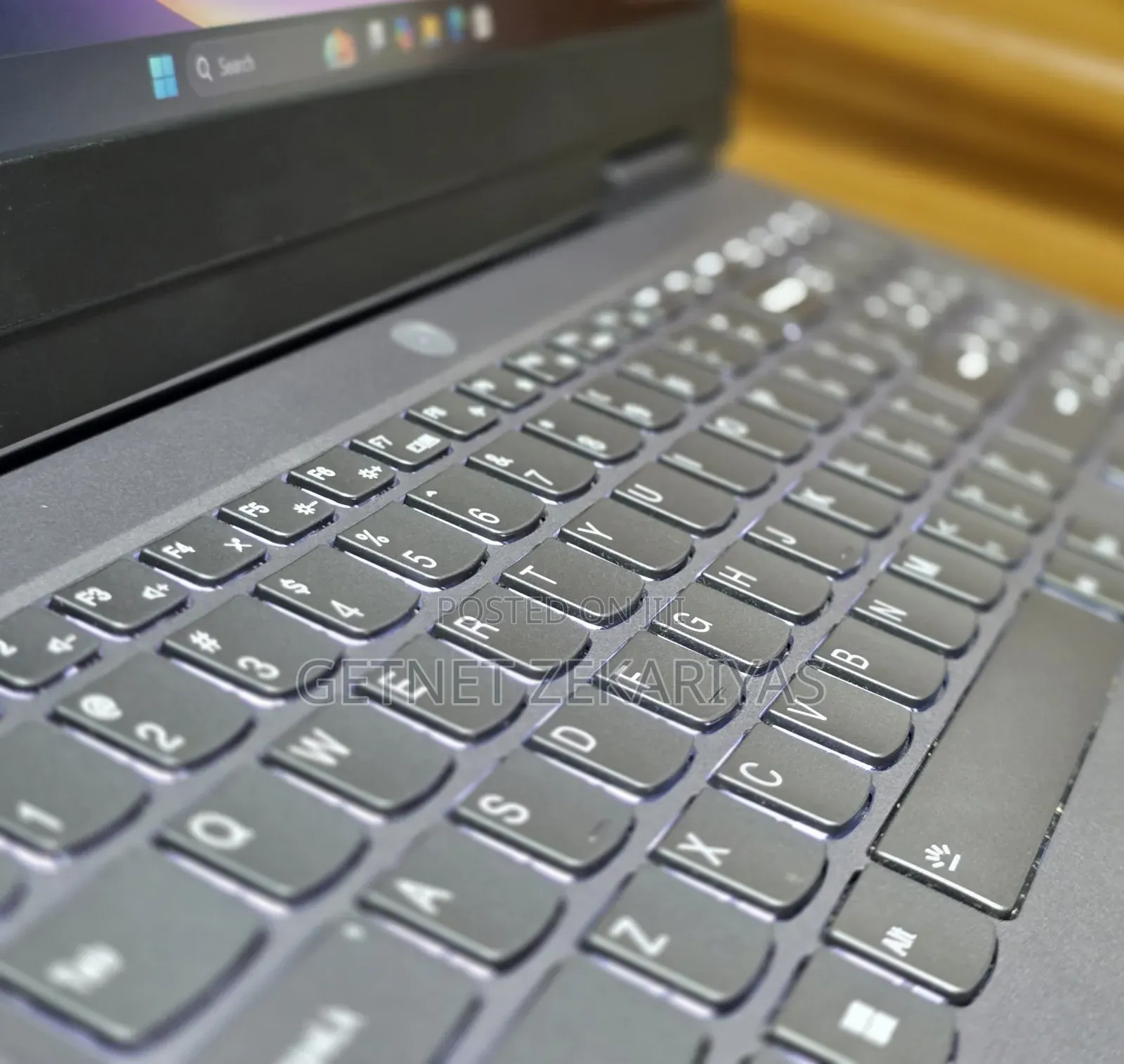 New Laptop Lenovo LOQ 15IRH8 32GB Intel Core I5 SSD 512GB