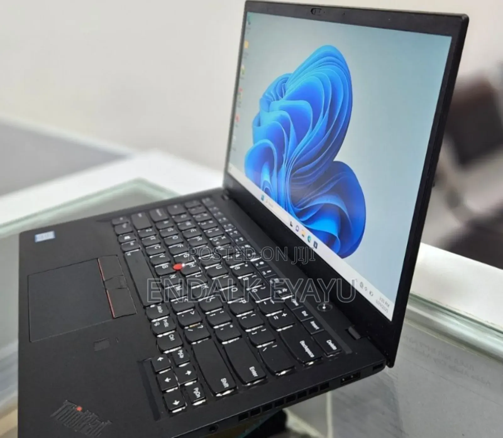 New Laptop Lenovo 8GB Intel Core I5 SSD 512GB