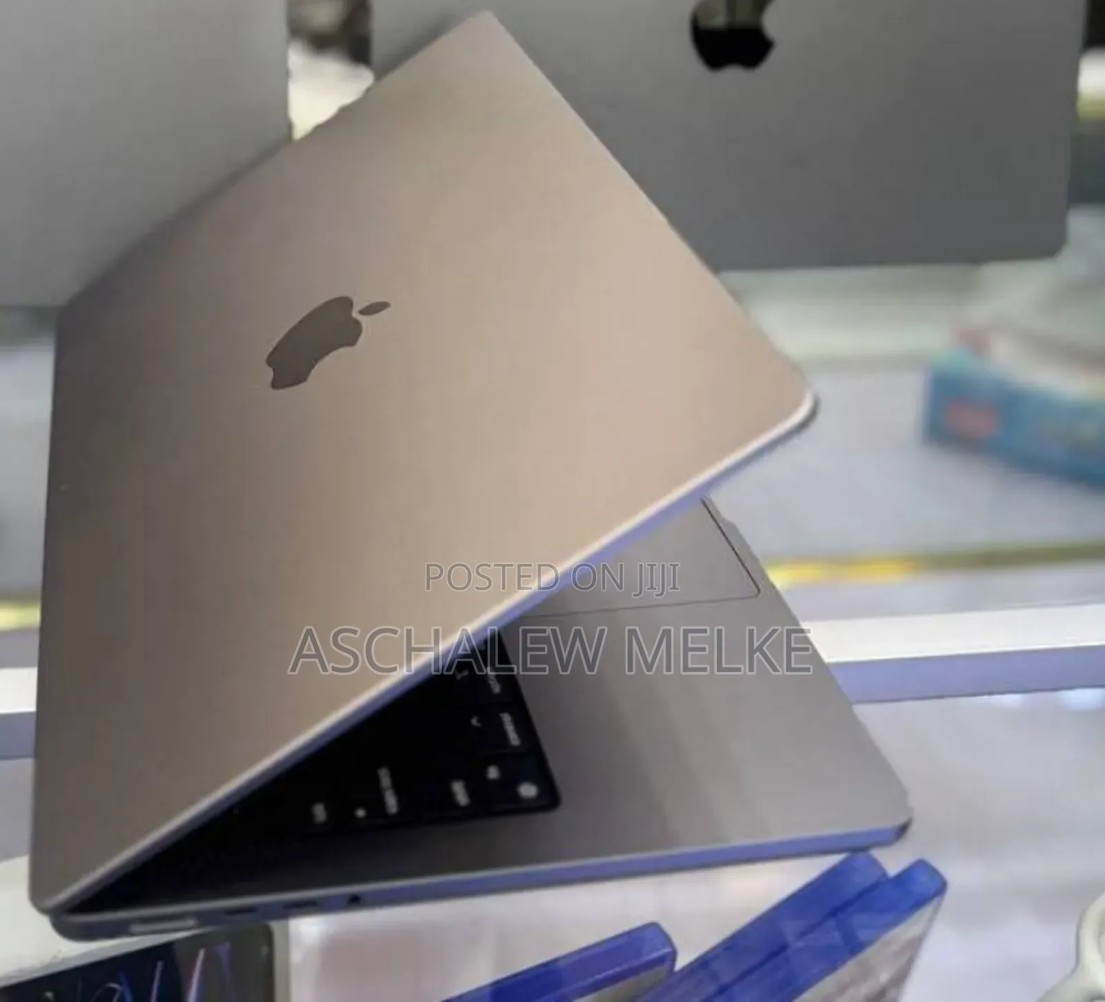 New Laptop Apple MacBook Pro 2021 M1 16GB Apple M1 SSD 1T